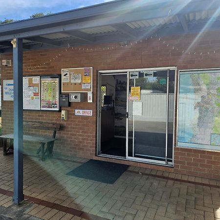 Central Caravan Park Perth Esterno foto