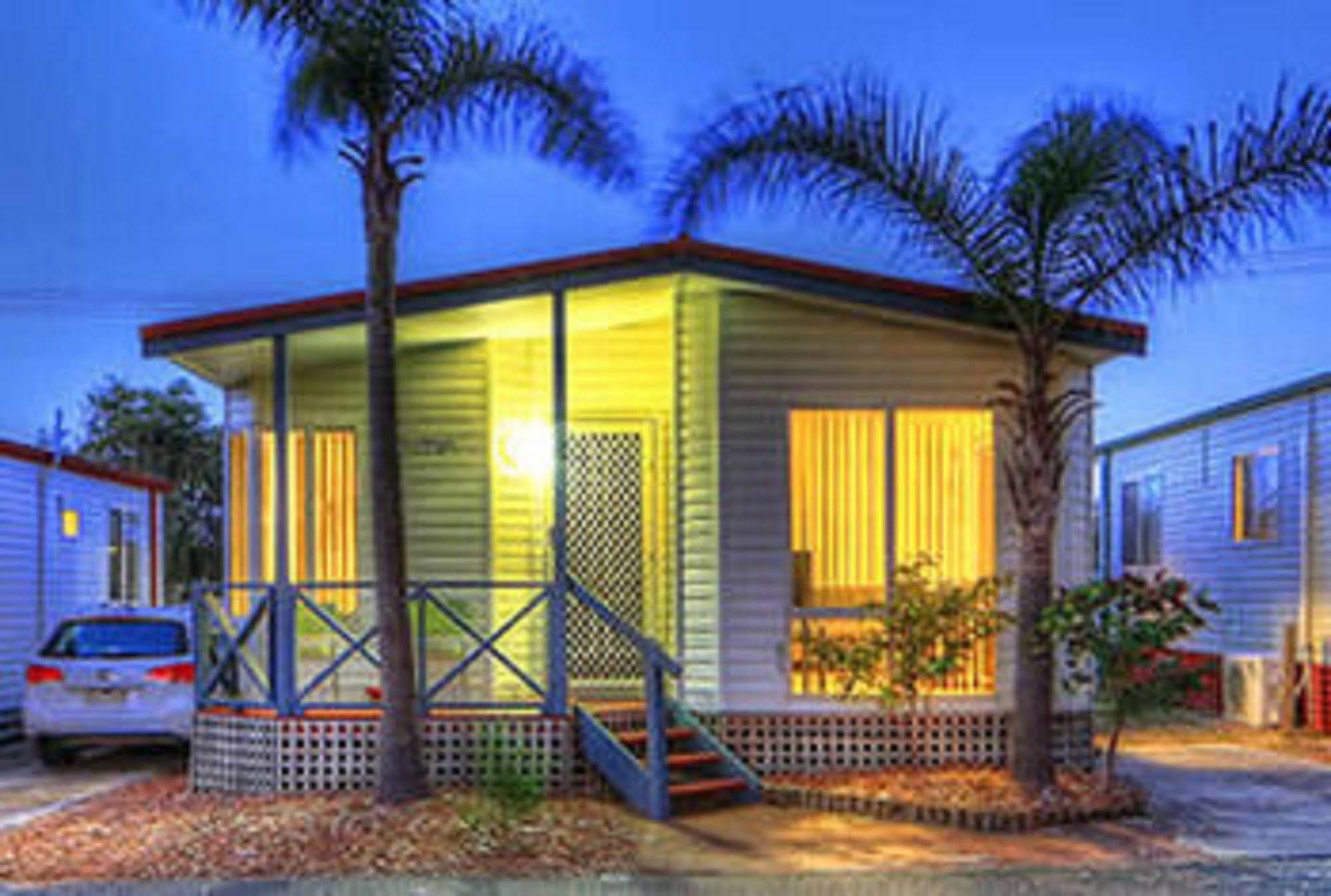 Central Caravan Park Perth Esterno foto