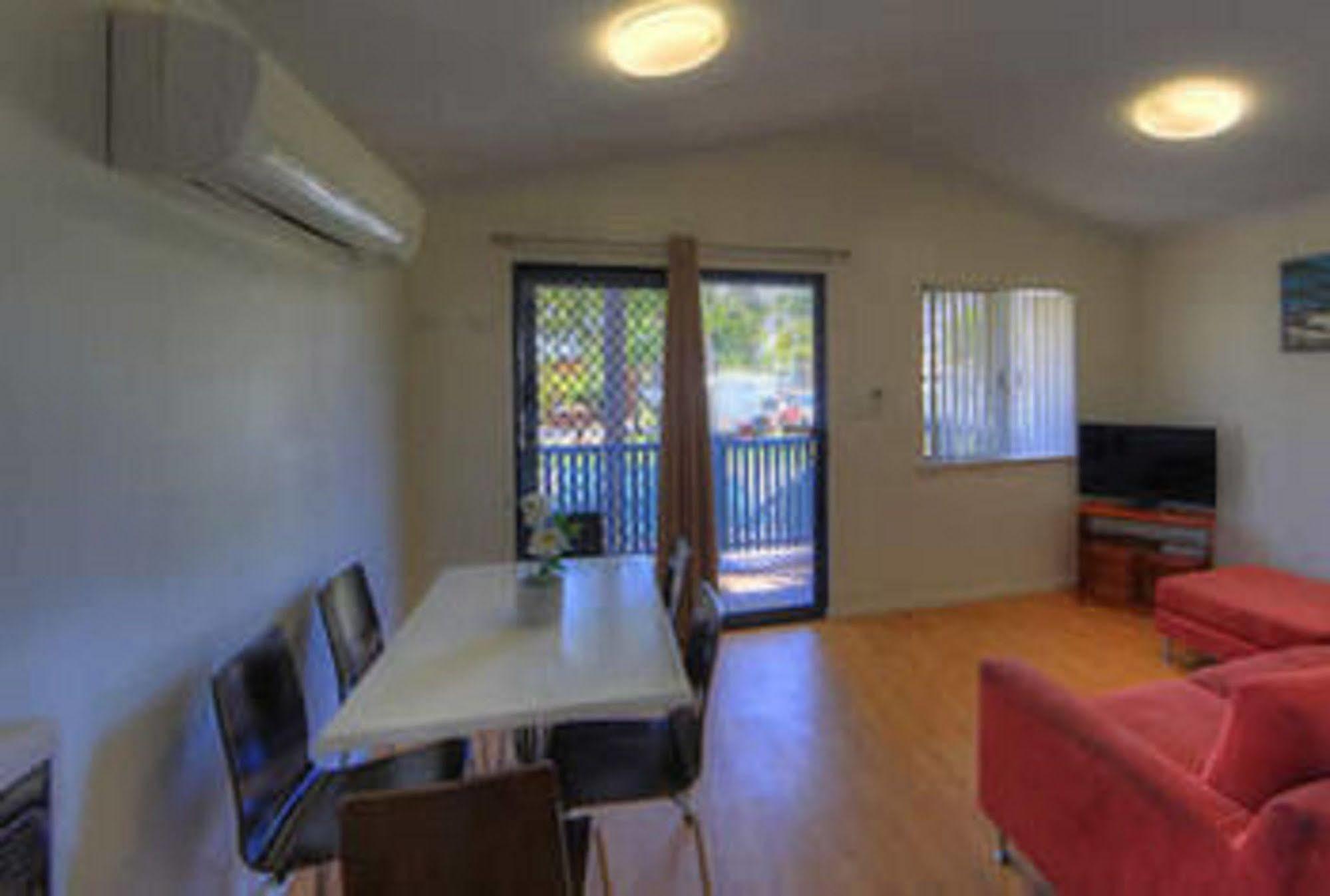Central Caravan Park Perth Esterno foto
