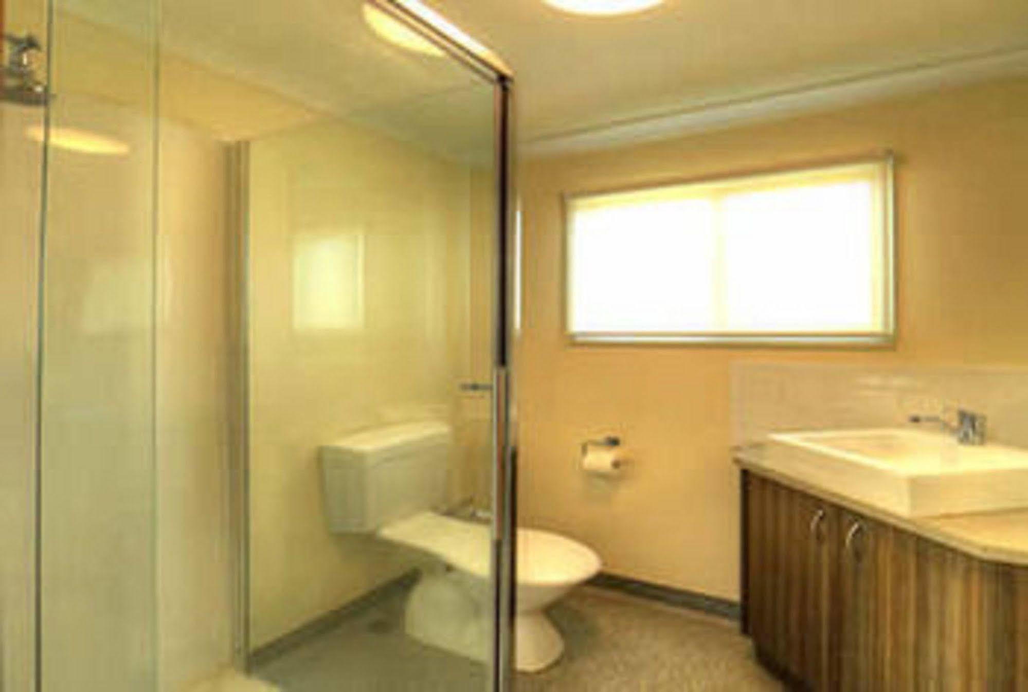 Central Caravan Park Perth Esterno foto