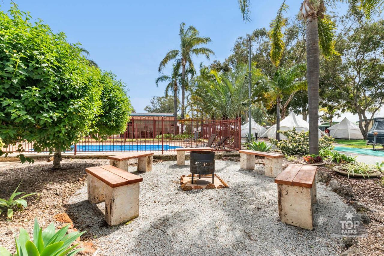 Central Caravan Park Perth Esterno foto